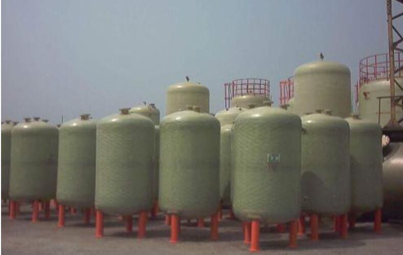 如何確保玻璃鋼儲罐的質量和性能符合要求？